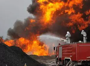 铅酸蓄电池会爆炸起火吗_蓄电池爆炸事故_蓄爆炸起火电池会铅酸充电吗
