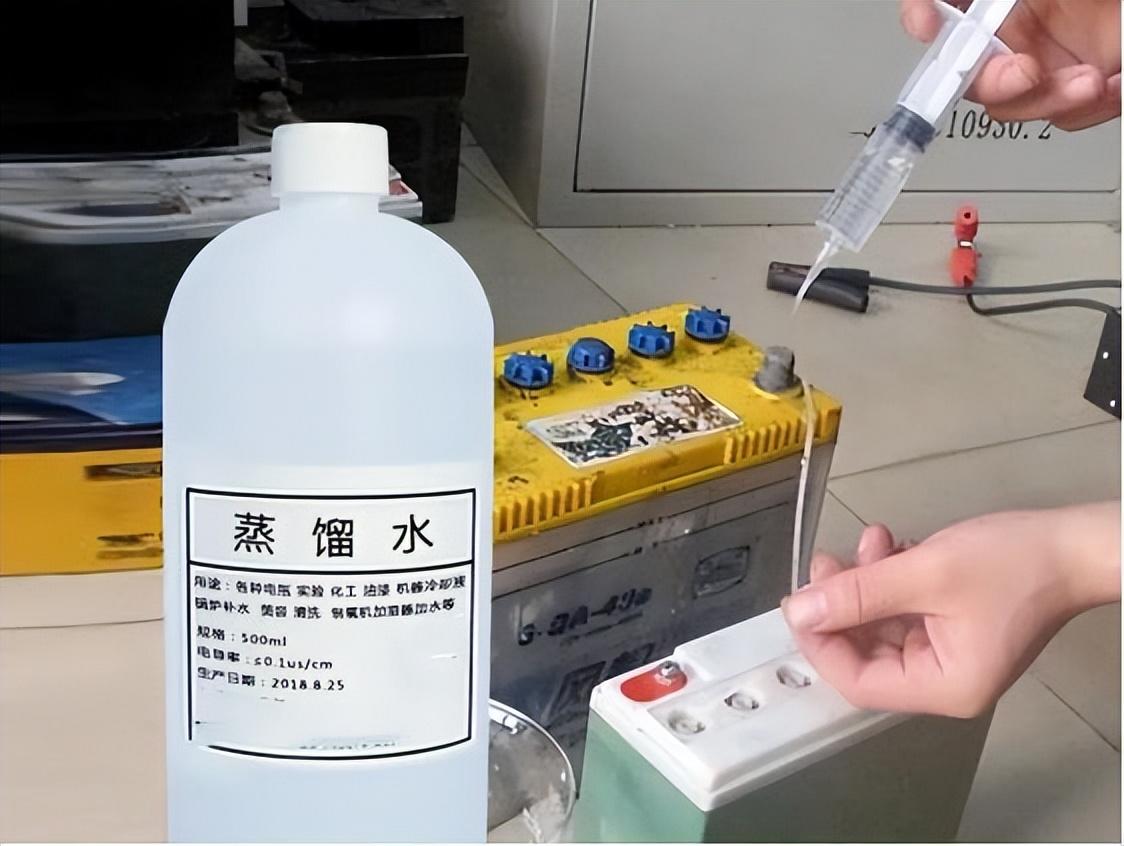 铅酸蓄电池加液后需要充电吗_铅酸蓄电池加什么液体_蓄液体电池加铅酸电池好吗