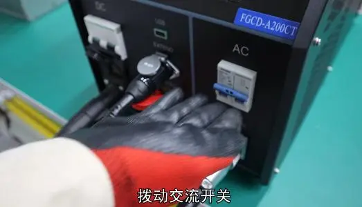 充放电一体机工作原理_蓄电池充放修一体机_蓄电池充放电一体机